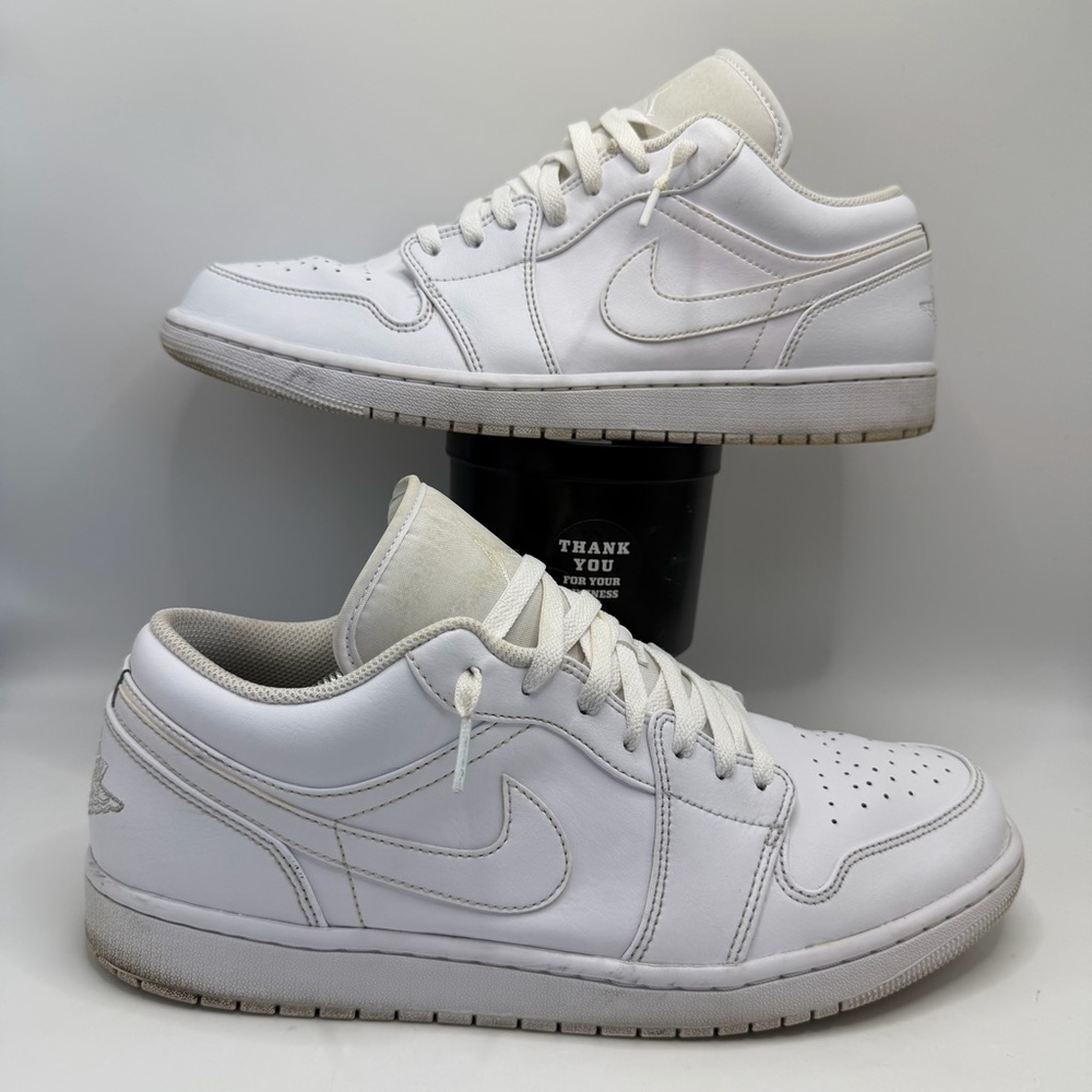 Nike Air Jordan 1 Low Triple White Mens Size 13US Sneakers 553558-136